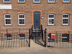 Photo 14- click for photo gallery